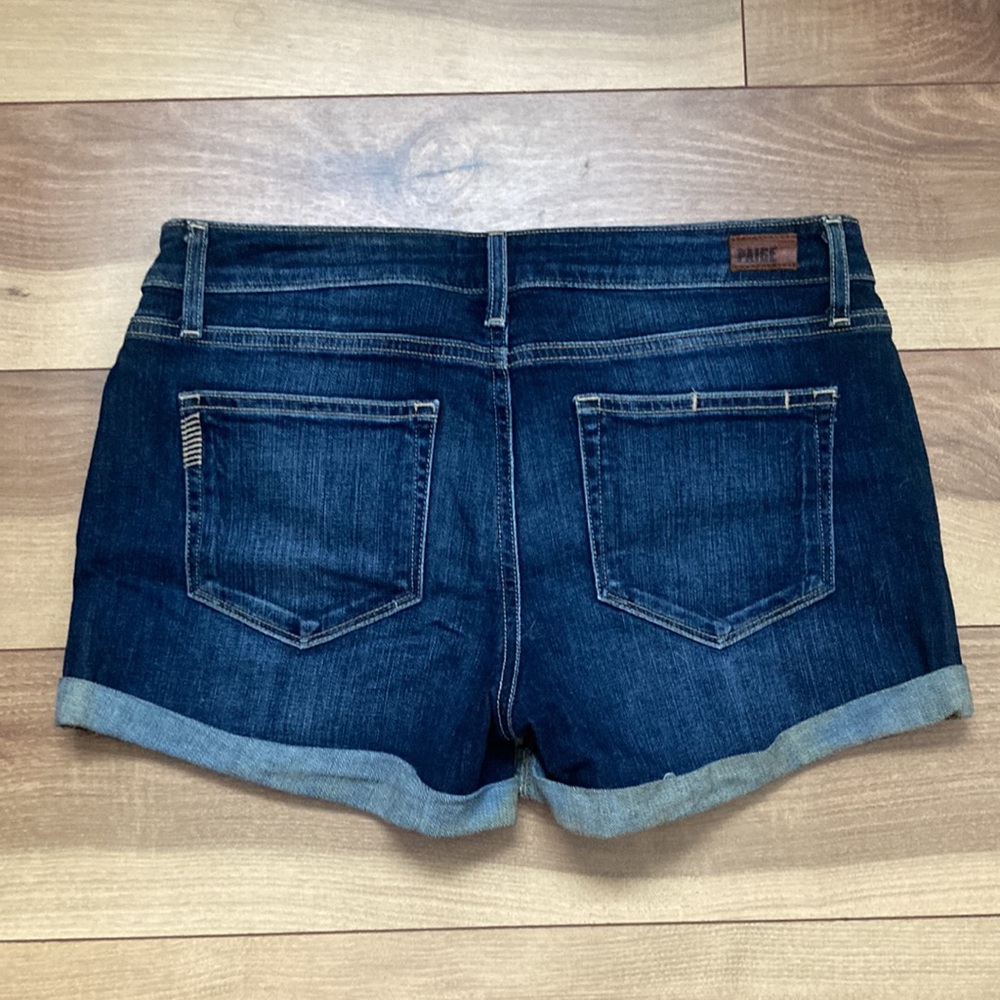 PAIGE Jimmy Jimmy Caitlin Jean Shorts. Size 27 - Picture 9 of 9